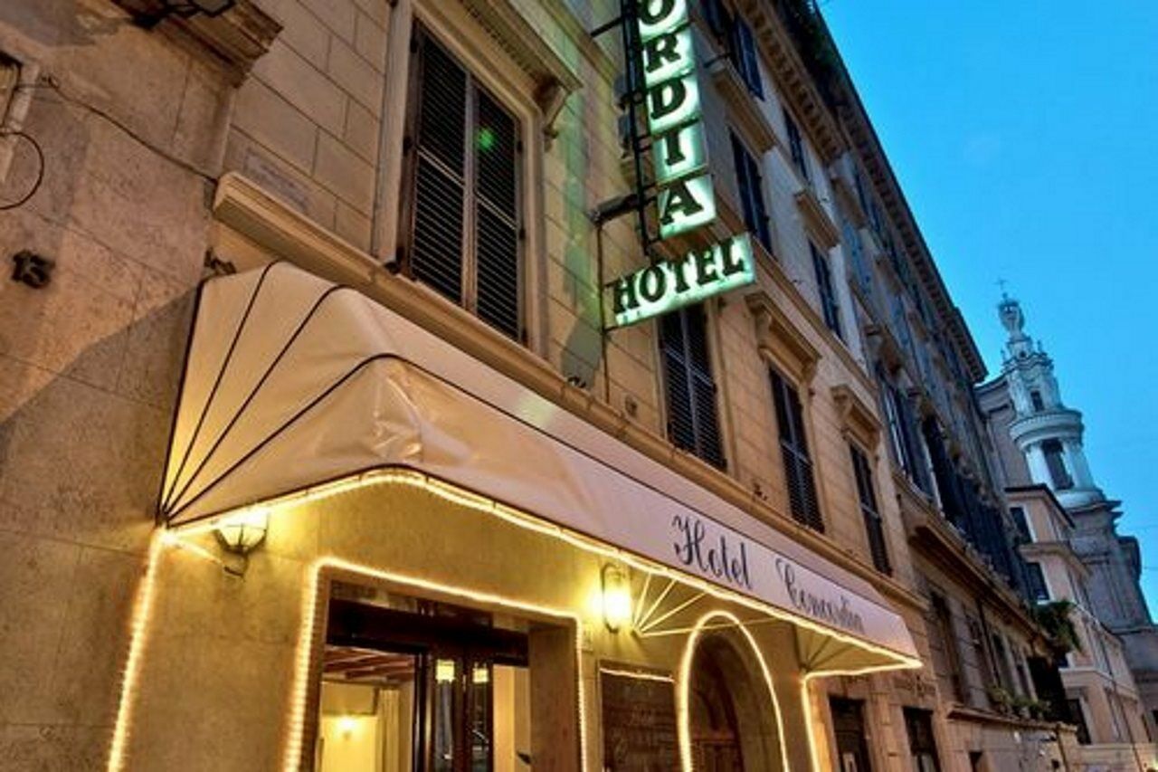 Concordia Hotel 3*